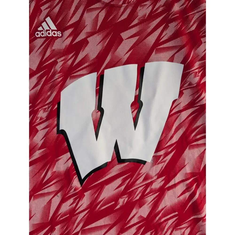 Wisconsin Badgers Adidas Shirt Mens XL Red Climalite Performance Training Soccer